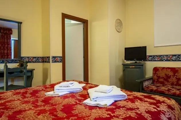 Basic Tek Büyük Yataklı Oda, 1 Çift Kişilik Yatak