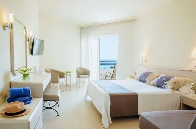 Tek Büyük Yataklı Oda, Deniz Manzaralı