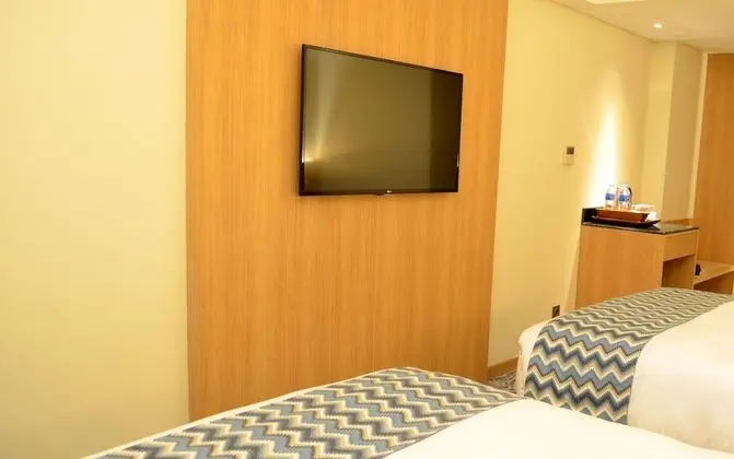 Deluxe İki Ayrı Yataklı Oda (Room Only)
