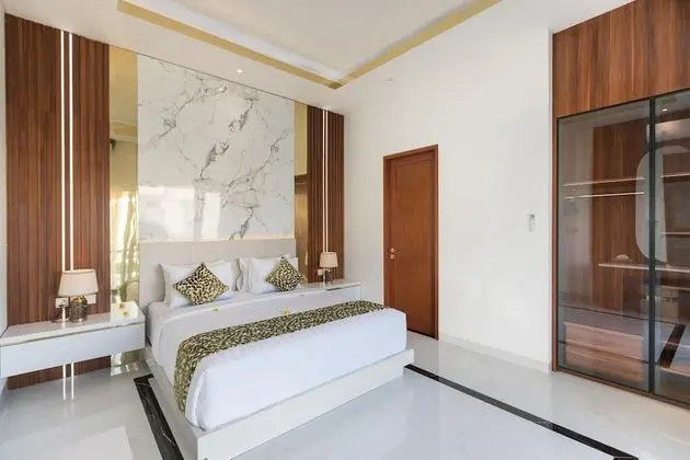 Luxury Villa, 3 Yatak Odası, Havuz Manzaralı