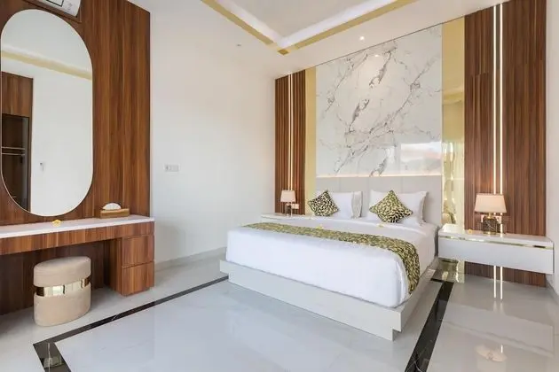 Luxury Villa, 4 Yatak Odası, Havuz Manzaralı