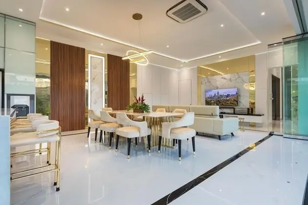 Luxury Villa, 4 Yatak Odası, Havuz Manzaralı