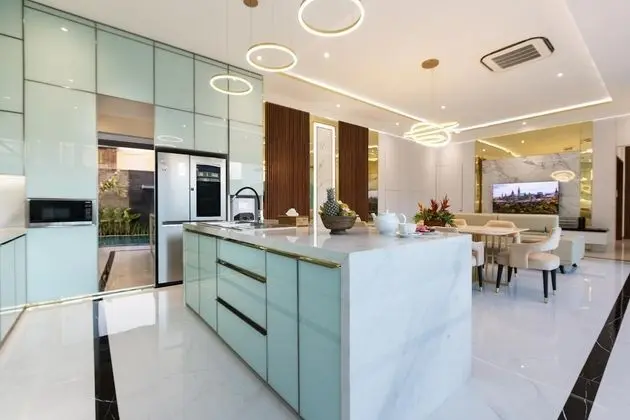 Luxury Villa, 4 Yatak Odası, Havuz Manzaralı
