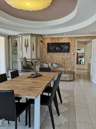 Luxury Villa