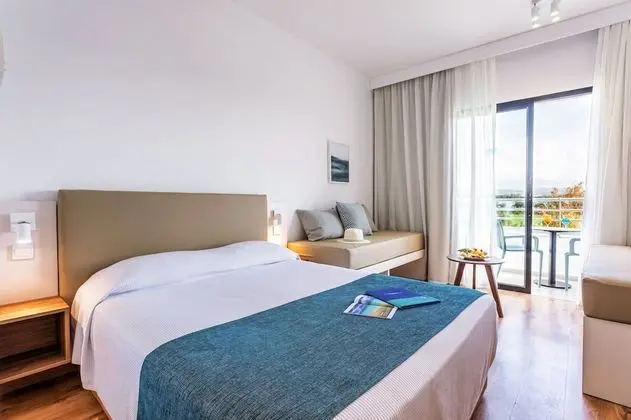 Four-bedded Room