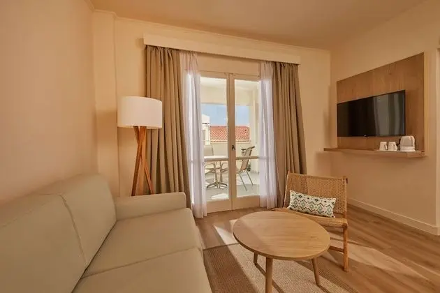 Junior Suite Inland View (2 Adults)