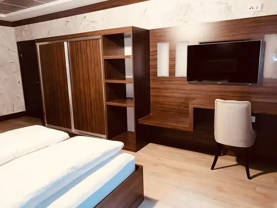 Tek Büyük Yataklı Oda, 1 Çift Kişilik Yatak, Sigara İçilmez