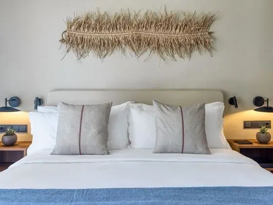 Grand Tropical Nest