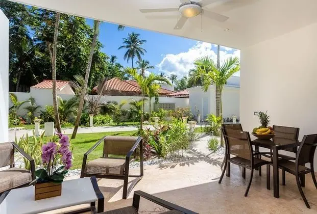 Apartment One Bedroom Pool or Garden View