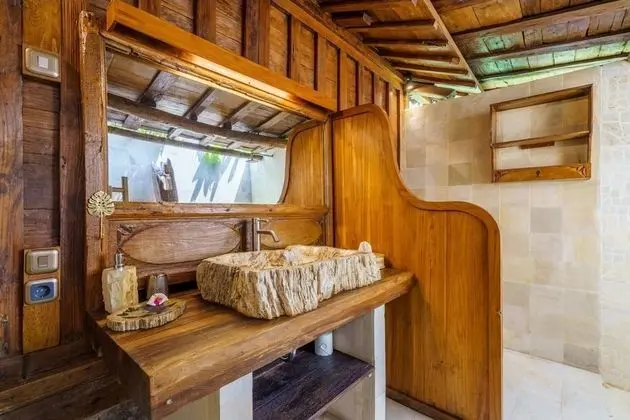 Deluxe Bungalov