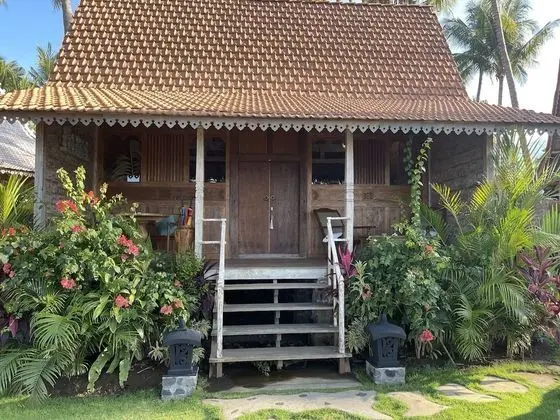Traditional Bungalov
