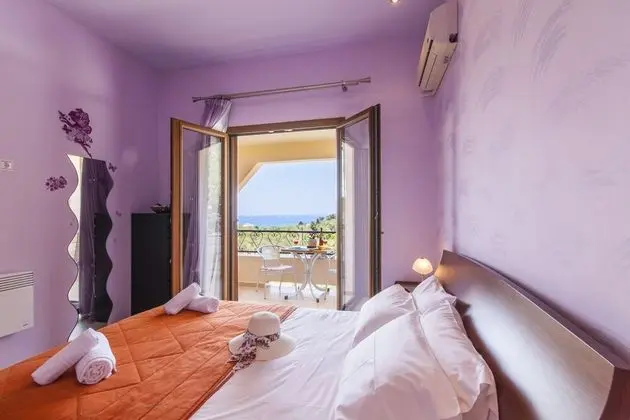 Deluxe Apart Daire, Havuz Manzaralı