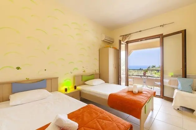 Deluxe Apart Daire, Havuz Manzaralı