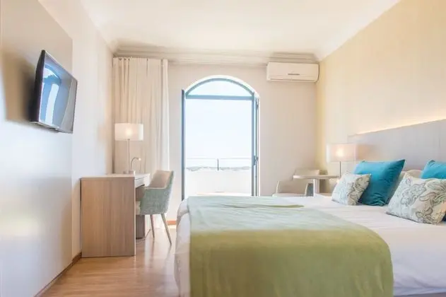 Panoramic Tek Büyük Yataklı Oda