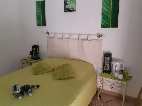 Üç Kişilik Oda (Bambous)