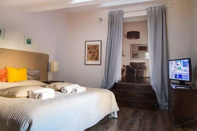 Stüdyo, Küçük Mutfak (Triple Occupancy)