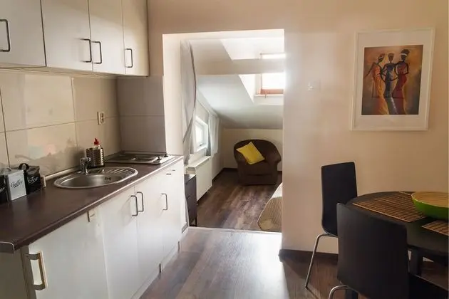 Stüdyo, Küçük Mutfak (Triple Occupancy)