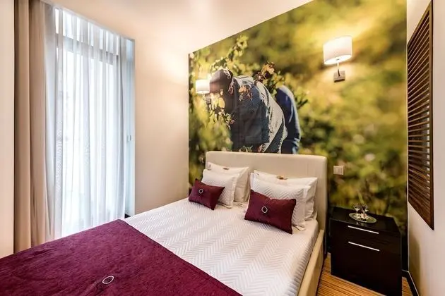 Tek Büyük Yataklı Oda, Balkon