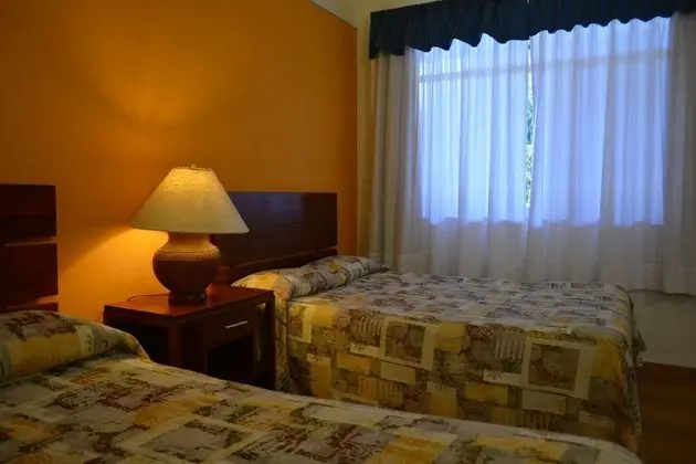 Oda, 2 Çift Kişilik Yatak