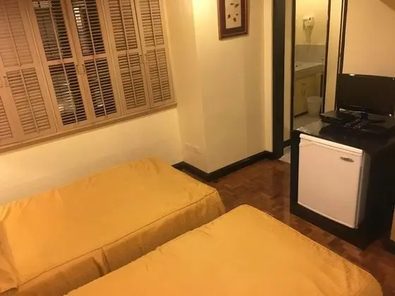 Standard Tek Büyük Yataklı Oda