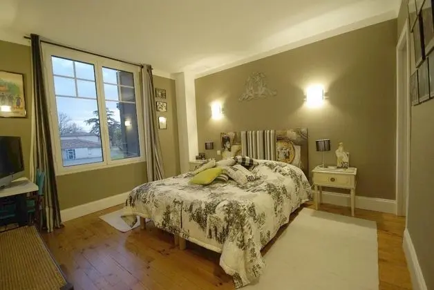 Tek Büyük Yataklı Oda (Cinema)