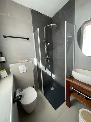 Comfort Tek Büyük Yataklı Oda, Banyolu/Duşlu