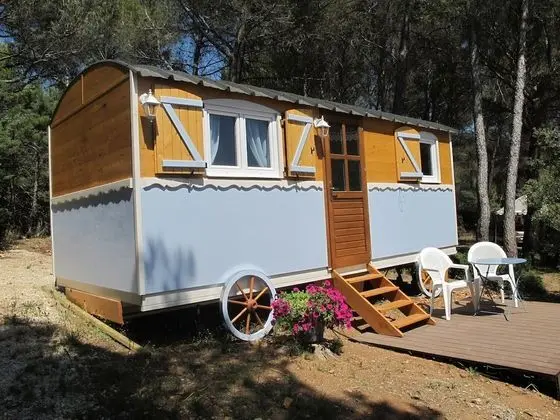 Karavan (Le Trintrin)