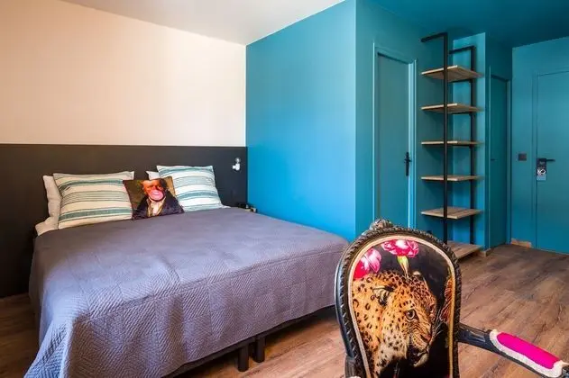 Tek Büyük Yataklı Oda, Dağ Manzaralı