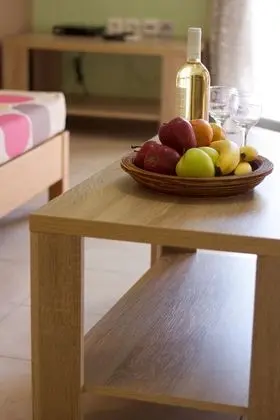 Apart Daire, 2 Yatak Odası, Bahçe Manzaralı
