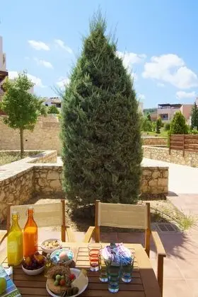 Apart Daire, 2 Yatak Odası, Bahçe Manzaralı