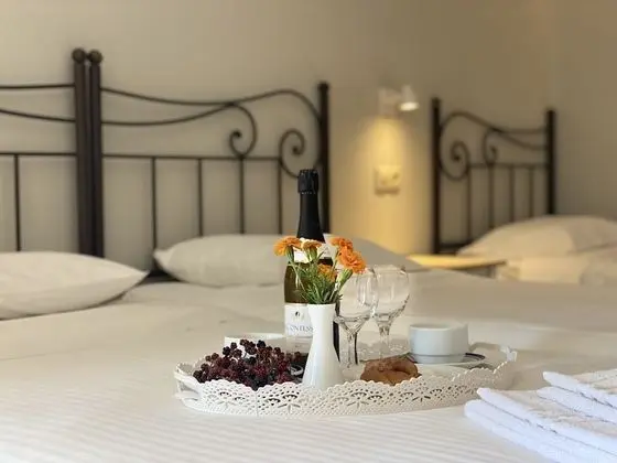 Comfort Üç Kişilik Oda, Bahçe Manzaralı
