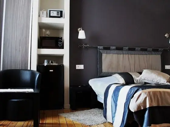 Superior Tek Büyük Yataklı Oda, Özel Banyo, Bahçe Manzaralı
