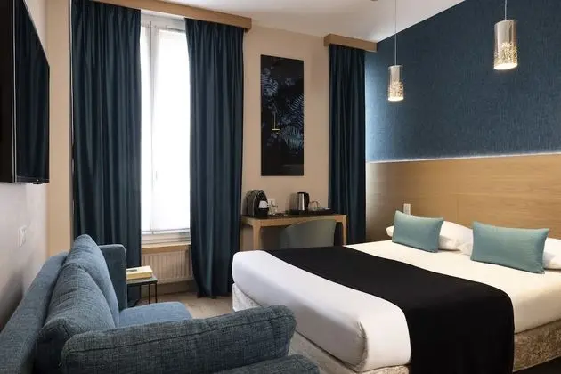 Superior Tek Büyük Yataklı Oda