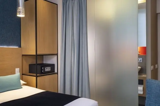 Superior Tek Büyük Yataklı Oda