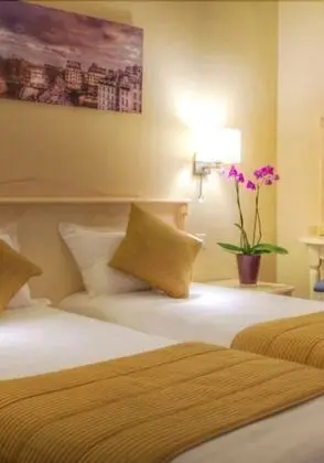 Tek Büyük Yataklı Oda, Balkon