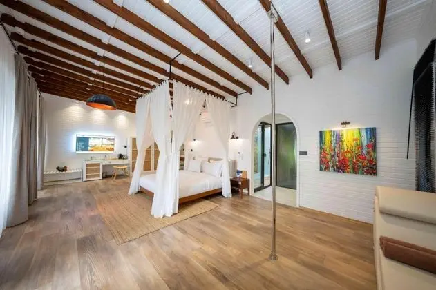 Secret Garden House