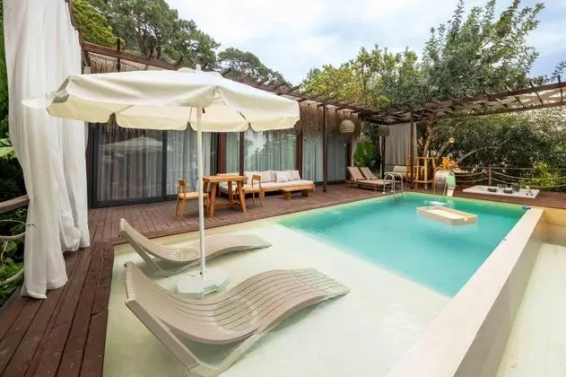 Secret Garden House