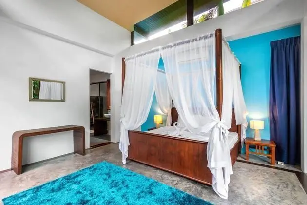 Signature Villa