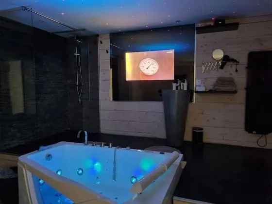 Romantic Tek Büyük Yataklı Oda (Urban Loft)