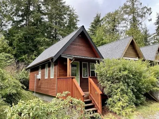 Kulübe (Great Couples Cabin centrally located)