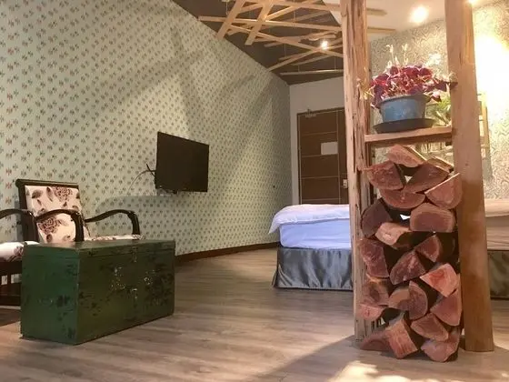 Elite Tek Büyük Yataklı Oda