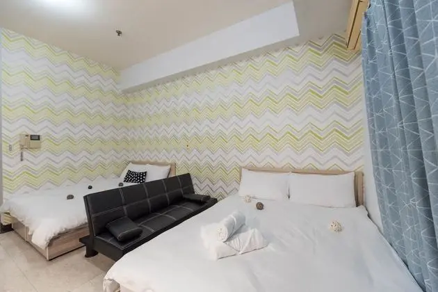 Dört Kişilik Oda, Balkon, Avlu Manzaralı