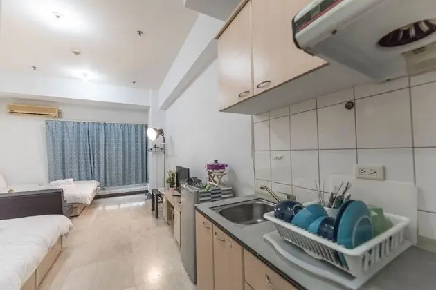 Dört Kişilik Oda, Balkon, Avlu Manzaralı