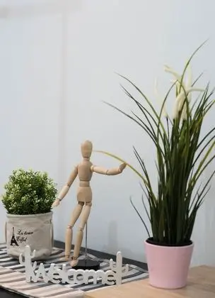 Dört Kişilik Oda, Balkon, Avlu Manzaralı