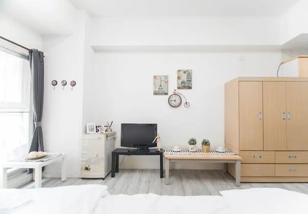 Superior Dört Kişilik Oda, Balkon, Avlu Manzaralı