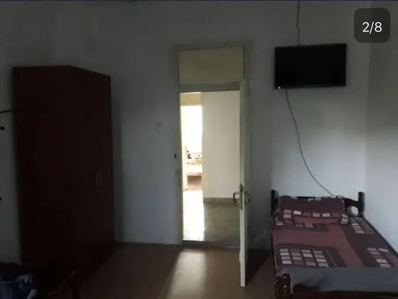 Basic Tek Büyük veya İki Ayrı Yataklı Oda, Ortak Banyo