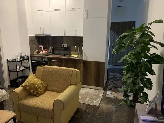 Apart Daire, 1 Büyük (Queen) Boy Yatak