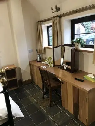 Kır Evi, 1 Büyük (Queen) Boy Yatak