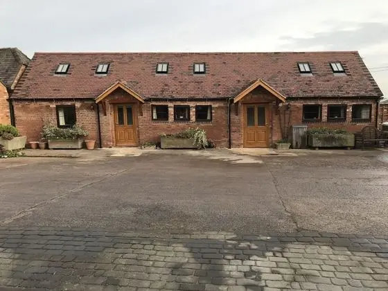 Kır Evi, 1 Büyük (Queen) Boy Yatak