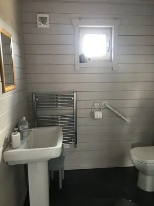 Dağ Evi, 1 Büyük (Queen) Boy Yatak ve Çekyat